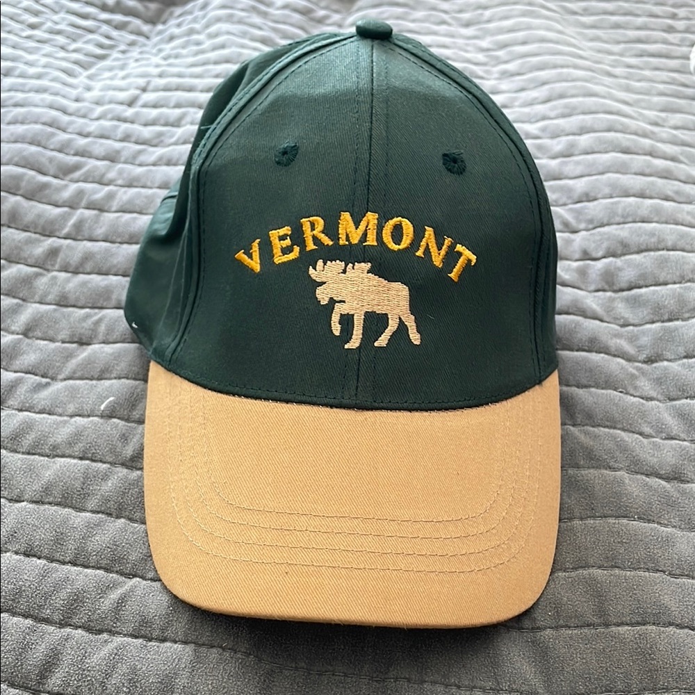 Vermont Green and Tan Cap